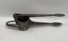 Load image into Gallery viewer, Vintage Kull Original Spaetzle-Schwob Aluminum Kitchen Tool Press Potato Ricer