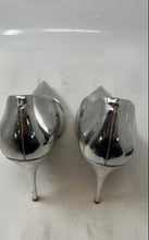 Load image into Gallery viewer, Aldo Womens Silver Pointed Toe Slip-On Stiletto Pump Heels Size 10