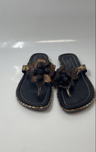 Load image into Gallery viewer, Donald J Pliner Womens Brown And Beige Leather Slip-On Thong Sandals Size 6M