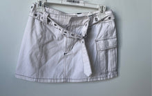 Load image into Gallery viewer, Forever 21 Womens White Light Wash Denim Stretch Mini Skirt Size Small