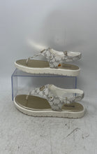 Load image into Gallery viewer, Michael Kors Girls White Gray Signature Print Flat Thong Sandals Size 3