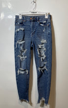 Load image into Gallery viewer, American Eagle Outfitters Womens Blue Distressed Ripped Skinny Leg Jeans Size 2R