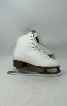 Load image into Gallery viewer, DBX Womens White Leather Lace-Up Ice Figure Skates Size 10 2/3