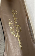 Load image into Gallery viewer, Authentic Salvatore Ferragamo Womens Cream Leather Loafer Flats Size 8.5 2A