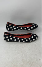 Load image into Gallery viewer, Converse Womens Black White Polka Dot Round Toe Slip-On Ballet Flats Size 7.5