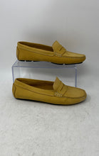 Load image into Gallery viewer, Massimo Matteo Womens Khaki Moc Toe Slip-On Penny Loafer Shoes Size 5B