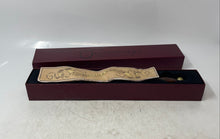 Load image into Gallery viewer, Ollivanders Makers Of Fine Wands Wizarding World Of Harry Potter Wand With Map