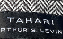 Load image into Gallery viewer, Tahari Womens Black & White Chevron Long Sleeve Cropped Blazer Size 18 With Tag