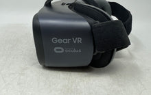 Load image into Gallery viewer, Samsung Gear VR Powered By Oculus Black Virtual Reality Headset Not Tested