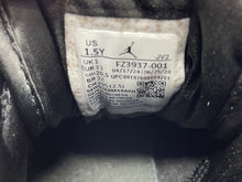 Load image into Gallery viewer, Authentic Nike Boys Air Jordan 1 Mid SE Black Silver Tone Sneaker Shoes Sz 1.5Y