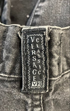 Load image into Gallery viewer, Authentic Versace V2 Mens Black Denim Straight Leg Jeans Size EUR 36 Stained