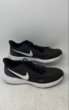 Load image into Gallery viewer, Nike Womens Revolution 5 BQ3207-002 Black Lace-Up Running Shoes Size 9.5