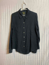 Load image into Gallery viewer, Lilly Pulitzer Mens Black Long Sleeve Collared Button-Up Shirt Size Medium
