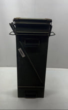 Load image into Gallery viewer, US Military Surplus PA-154 Green Collectible Double Handle 120mm Ammo Can