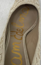 Load image into Gallery viewer, Sam Edelman Womens Hazel Beige Floral Pointed Toe Stiletto Pump Heels Size 7.5