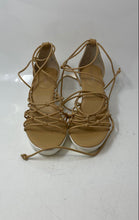 Load image into Gallery viewer, Charles By Charles David Womens Vegas Beige White Platform Sandals Size 8