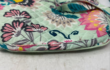 Load image into Gallery viewer, Vera Bradley Womens Green Floral Adjustable Strap Zip Top Quilted Crossbody Bag