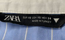 Load image into Gallery viewer, Zara Womens White Blue Striped Long Sleeve Cropped Button-Up Shirt Size XS