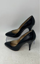 Load image into Gallery viewer, Sergio Zelcer Womens Black Leather Pointed Toe Slip-On High Pump Heels Size 5.5M