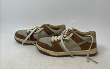 Load image into Gallery viewer, Nike Womens Dunk Low Premium Brown Gray Lace-Up Leather Sneaker Shoes Size 6