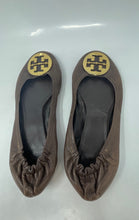 Load image into Gallery viewer, Authentic Tory Burch Womens Reva Dark Brown Ballet Flats Size 9.5M Worn Damaged
