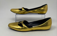 Load image into Gallery viewer, Jeffrey Womens Gold Leather Round Toe Slip-On Ballet Flats Size 38