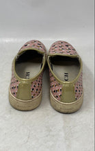 Load image into Gallery viewer, Coach Womens FG2113 Pink Heart Print Round Toe Slip-On Sneaker Shoes Size 7B
