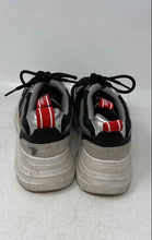 Load image into Gallery viewer, Skechers Womens Black Gray Round Toe Low Top Lace-Up Sneaker Shoes Size 7