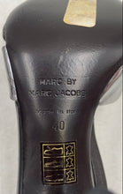 Load image into Gallery viewer, Authentic Marc By Marc Jacobs Womens Silver Black Ankle Strap Sandals Size 40