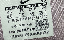 Load image into Gallery viewer, Nike Mens 599392-002 Gray Pink Round Toe Lace-Up Running Shoes Size 8 No Insole