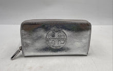 Load image into Gallery viewer, Authentic Tory Burch Womens Silver Tone Leather Zip-Around Wallet Stained