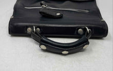 Load image into Gallery viewer, Unbranded Womens Black Leather Detachable Strap Inner Divider Crossbody Handbag