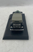 Load image into Gallery viewer, Signature Models Green Gray 1934 Duesenberg Diecast Model Car