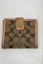 Load image into Gallery viewer, Coach Womens Brown Signature Print Credit Card Slots Bifold Wallet