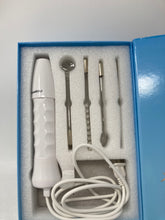Load image into Gallery viewer, Tumakou 4 In 1 Portable High Frequency Skin Spot Facial Machine Not Tested