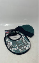 Load image into Gallery viewer, NFL Baby Green Philadelphia Eagles 2 Piece Hat And Bib Set Size 18M