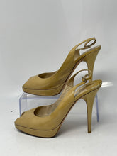 Load image into Gallery viewer, Authentic Jimmy Choo London Womens Beige High Slingback Heels Size EU 40 Damaged