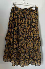 Load image into Gallery viewer, Ann Taylor Womens Black Yellow Floral Regular Fit Tiered A-Line Skirt Size 0
