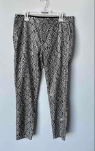 Load image into Gallery viewer, Zara Womens Black Gray Animal Print Slash Pockets Belt Loops Ankle Pants Size XL