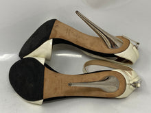 Load image into Gallery viewer, Authentic Giuseppe Zanotti Womens Black Cream Ankle Strap Heels Size 39 Damaged