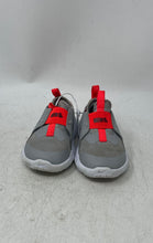 Load image into Gallery viewer, Nike Kids Flex Runner 2 DJ6039-009 Gray Red Slip-On Sneaker Shoes Size 6C