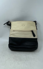 Load image into Gallery viewer, Stone Mountain Womens Black Cream Colorblock Leather Zipper Crossbody Bag