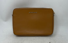 Load image into Gallery viewer, Michael Kors Womens Brown Saffiano Leather Zip Top Jet Set Crossbody Handbag