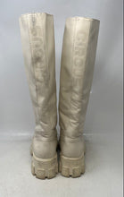 Load image into Gallery viewer, Circus By Sam Edelman Womens Dollie White Round Toe Platform Boots Size 6.5M