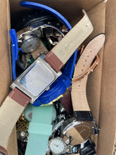 Load image into Gallery viewer, Assorted Watches 3Pound+ 14.3Oz Box