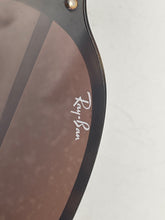 Load image into Gallery viewer, Ray-Ban Unisex Gold-Tone Aviator Tortoise Brow Sunglasses (NCL)