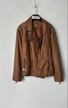 Load image into Gallery viewer, Max Studio Womens Tan Cognac Faux Leather Full-Zip Biker Motorcycle Jacket Sz 2X