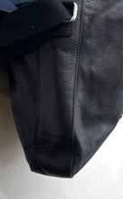 Load image into Gallery viewer, Cole Haan Mens Black Leather Inner Pocket Magnetic Medium Travel Briefcase