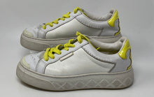 Load image into Gallery viewer, Authentic Tory Burch Womens Ladybug White Yellow Sneaker Shoes Size 6.5M Stained