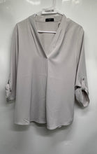 Load image into Gallery viewer, Tahari Womens Gray Long Sleeve V-Neck Pullover Casual Blouse Top Size L